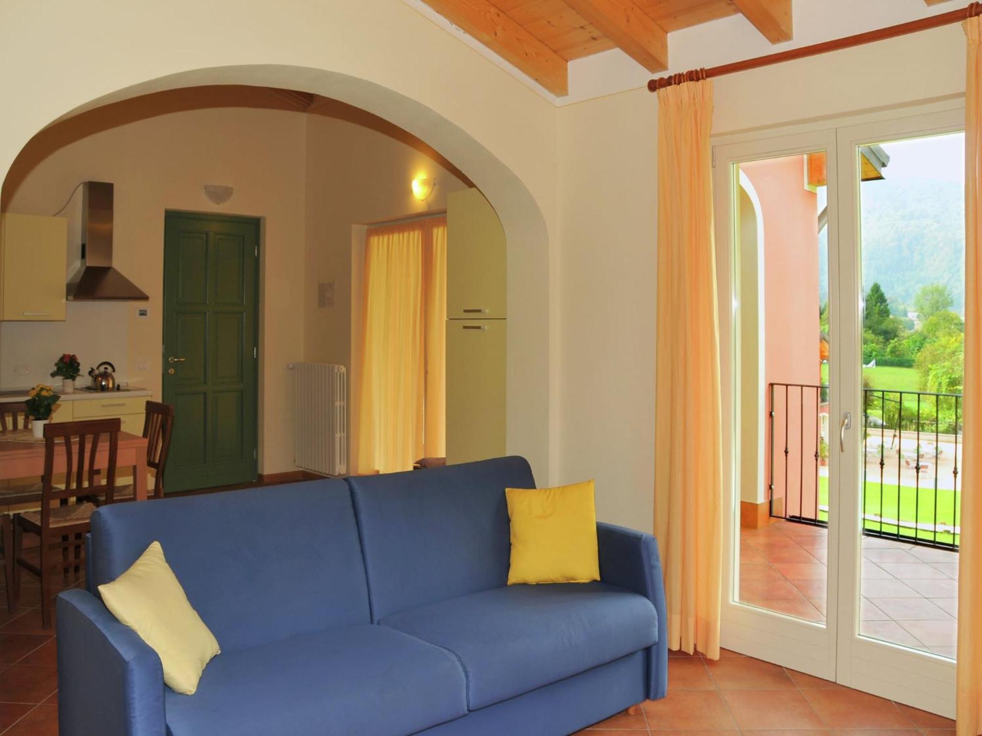 Spacious Apartment In Idro With Shared Pool Crone Екстериор снимка